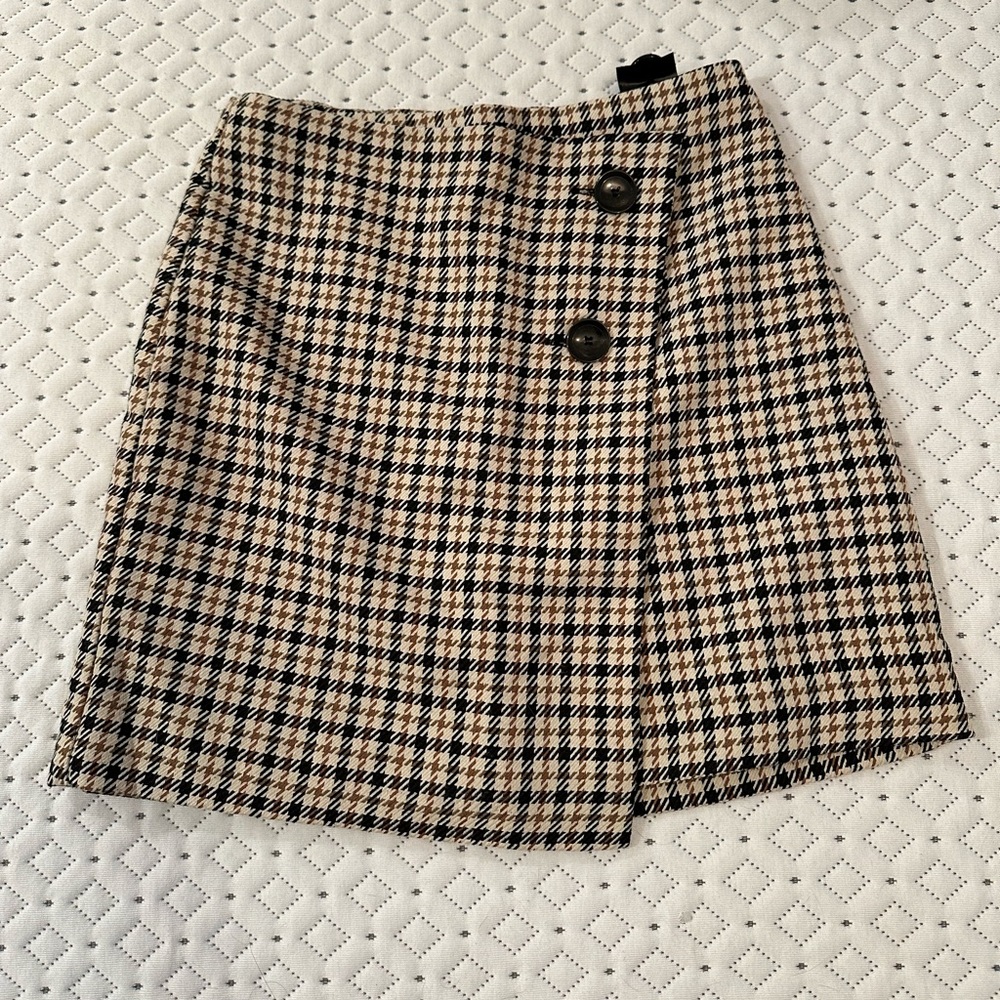Herringbone mini skirt
